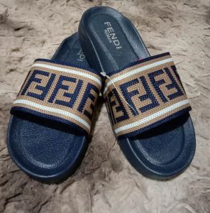 FLAT SANDALS FOR WOMEN (ADD 2 SIZES TO ACTUAL SIZE) BESTSELLER SLIPPERS FOR WOMEN