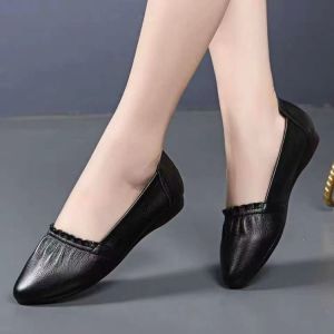 Free Shipping Spring New Collection: Soft Leather Shallow-Toe Flat-Soled Loafers For Women Versatile With A Durable Rubber Sole Soft And Non-Slip Suitable For Work