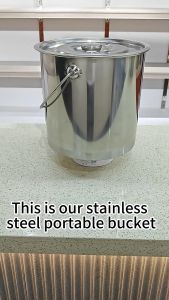 Stainless Steel Bucket with Handle Lid Large Capacity Food Storage Dispenser Multi-functional Rice Bucket Soup Bucket Water Bucket Oil Bucket Kitchen Organizer