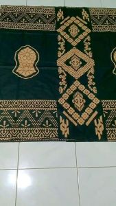 Sarung Trompah Batik Motif: Sarung Batik Terbaru Viral