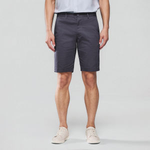 Giordano Men Slim Tapered Hidden Comfort Bermuda Shorts 01106202