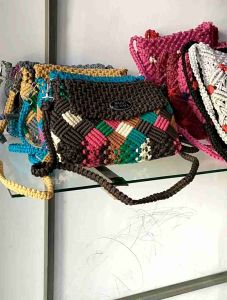 Tas Selempang Tali Kur Motif Anyam & Tas Rajut Wanita Terbaru 2022