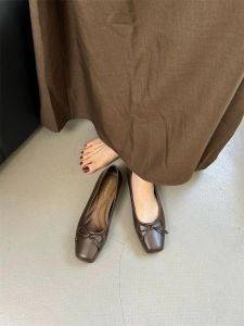 Silver WomenS Shoes Autumn 2026 New Style Square-Toed Small Leather Shoes Shallow Loafers Gentle Style Bowknot Ballet Shoes