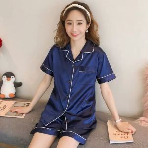 3333 SBT ชุดนอนสตรีแบบแขนสั้นติดกระดูม ชุดนอนผ้าซาติน ลูกเล่น มีหลายซี้ พร้อมส่ง