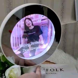 Kado Lampu Cermin Foto LED Hadiah ulang tahun kado anniversary kado wisuda unik kado sahabat murah kado teman unik kado pacar murah lampu hias akrilik kado pernikahan unik untuk kenang kenangan lampu hias lampu tidur aesthetic kado bestie cewek