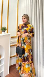 Gamis Rayon Twill Motif Bunga & Renda Dada