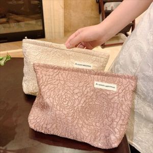 CHLOCH Zipper Cosmetic Bags Large Capacity 3D Rose Makeup Bag Portable Makeup Pouch Outdoor