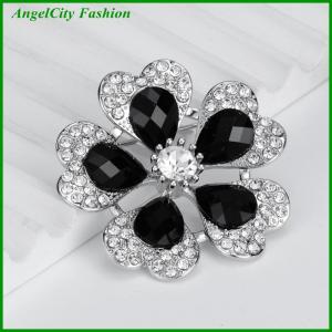 AngelCity Fashion Store Exquisite Black Rhinestone Flower Brooches For Women Elegant Lapel Pins Wedding Decoration Jewelry