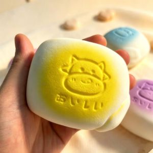 CHIC HUT Simulated Milk Bread Squeeze Toy Slow Rising Non-Toxic Fidget Bread Children Gift Super Soft Sensory Bread Toy Kids Adult