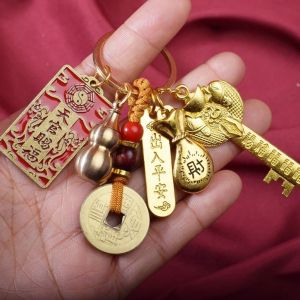 EUNOIAH Gourd 12 Zodiac Pendant Gold Key Lucky Bag Chinese Style Keyring Pig Dragon Horse New Year Keychain Backpack Decor
