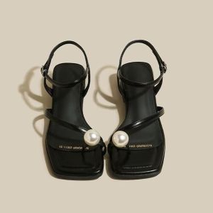Summer New French Fairy Style Square Toe Pearl Line Strap Toe Clip Toe Mid-heel Sandals for Women
