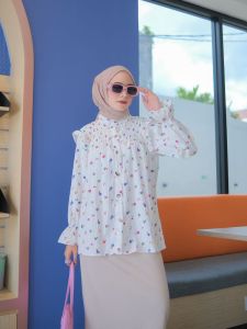 BLOUSE WANITA RUFFLE KERUT MOTIF BLOUSE MINI FLOWER BUNGA