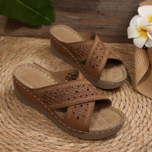 [Free Shipping] New Summer WomenS Wedge-Heeled Thick-Soled Sandals Available In Large Sizes With A Fish-Mouth Design Perfect For Casual Wear And The Beach