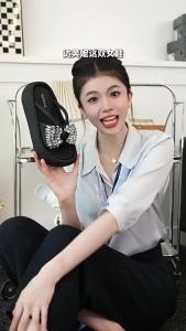 [Free Shipping] 2026 Summer WomenS New Fashion Thick-Soled Beach Sandals With Rhinestone Bow Casual Outdoor Slippers