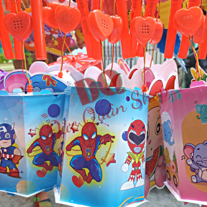 Lồng đèn trung thu tự lắp ghép cho bé