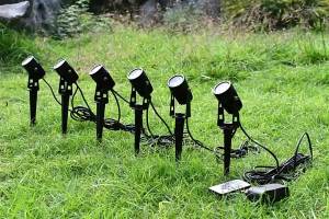 ไฟสวน LED โคมไฟสนามหญ้า 2/4/6/8/10 ใน 1 โคมไฟสปอตไลท์กันน้ำกลางแจ้ง RGB ปรับความสว่างสูง โคมไฟภูมิทัศน์