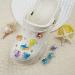 Bộ 9 Sticker Charm 3D chủ đề Cá mập nhựa cứng gắn Dép Sục Cá Sấu MayTo JB-375