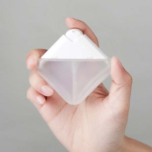 THOMA 28ml แบบพกพา ชีวิตประจำวัน ประเภทแบน Fine Mist Atomizer ขวดสเปรย์น้ำหอม กดขวดสเปรย์ ขวดเจลทำความสะอาดมือขนาดเล็ก ขวดเปล่า