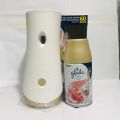 Máy Xịt Phòng Tự Động GLADE 3in1 (có thể chọn mùi hương). 
