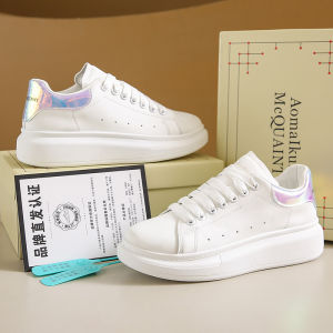 [Free Shipping] White Sneakers For Men And Women Leather Upper Thick Sole Height-Increasing WomenS Shoes 2026 New Spring Versatile Sports Casual Board Shoes Trendy