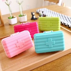 Hộp đựng thuốc Mini 6 ngăn Vali siêu xinh màu sắc dễ thương – Tiện lợi mang theo mọi lúc mọi nơi