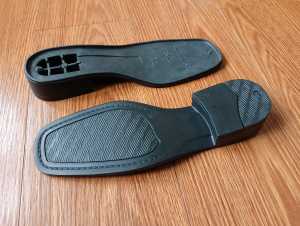Alas Bawah Sole Sepatu Cewek Outsole Sepatu Wanita Hitam Hak 3 cm Sally size 36 sd 40