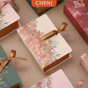 [COD] CHENJ กล่องของขวัญรูปหนังสือ1ชิ้นพร้อมริบบิ้นกระดาษแข็งลูกอมกล่องบรรจุภัณฑ์ของขวัญช็อคโกแลตสำหรับงานแต่งงานวันเกิดวันแม่
