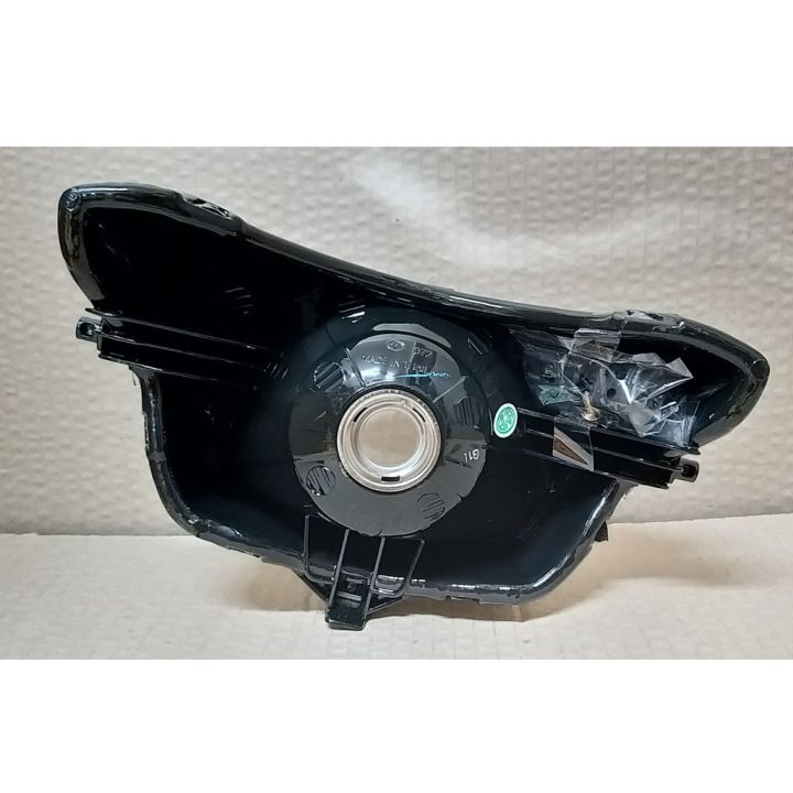 Wave%20100Z%202006%20Single%20Lamp/2004-072-00%20#%20HMA%20Brand%20-%20Image%202