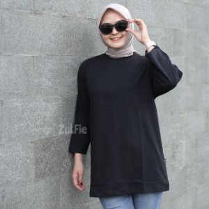 Kaos Oversize Wanita Lengan Panjang 7/8 Basic Polos Hitam Belah Samping Atasan Jumbo Dewasa XXL130
