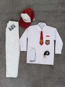 setelan seragam sekolah putih-putih panjang anak laki-laki sd kelas 1-6 topi merah putih