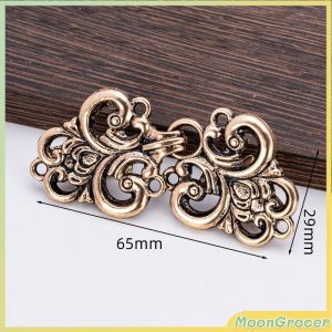 M.G.【Ready in Stock】 Trendy Cardigan Clip Fashion Retro Sweater Blouse Pin Muslim Hijab Clip 1set