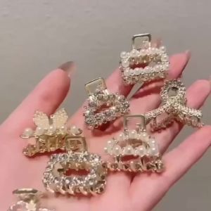 48 Styles of Half-Tied Hair Alloy Small Clips 1 Piece with Random Style Suitable for Daily Use Elegant and Simple Head Access