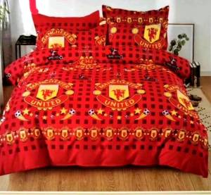 ชุดเครื่องนอนครบชุด 6 ชิ้น ขนาด 3.5 / 5 / 6 ฟุต ชุดผ้าปูที่นอน + ผ้านวม รวมปลอกหมอน ลายฟุตบอล ลายแมนยู เรอัลมาดริด ลิเวอร์พูล เก็บเงินปลายทาง