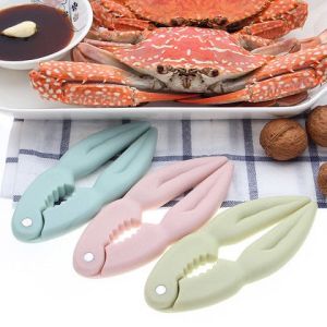 Kitchen Multifunctional Durable Crab Cracker Claws Sheller Portable Walnut Nut Clip Kitchen Gadget