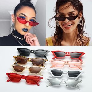 CHLOCH Phụ nữ Kính mắt UV400 Khung nhỏ Mắt mèo Đồ cũ Kính râm