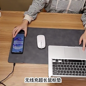 Oversized Leather Like Desk Mats With 15W Builts In For Seamless Computer Accessory Integration