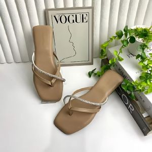 Sandal Wanita Kekinian Terbaru Viral Jepit | Sendal Selop Cewek Flat Teplek Elegan Alas Busa Empuk | Sendal Rumah Cantik Kasual | Others | Sandal Wanita Jepit Santai Tali Mutiara Mewah Sol Karet Non Slip