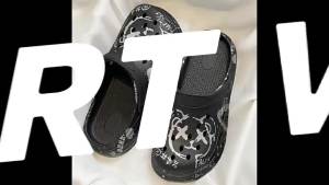 [Free Shipping] 2025 New Womens High-Heeled Summer Clogs Cute Thick-Soled Outdoor Shoes for Students Fashionable Closed-Toe Sandals for Home Use