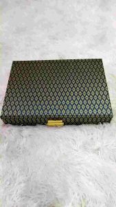 กล่องใส่พระ กล่องใส่ทองกล่องใส่ 18ช่อง รุ่นหนึ่ง กล่องเครื่องประดับ