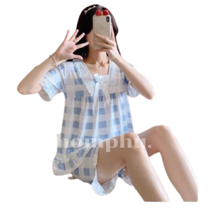 ชุดนอนผู้หญิง ผ้ายืดใส่สบาย ชุดเสื้อกางเกงขาสั้น2ชิ้นลดล้างสต็อครีบช้อบก่อนสินค้าหมด