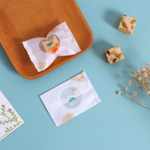 Túi đựng trà bánh kẹo hoạ tiết Chiếc Lá Trắng hàn nhiệt - VUA BAO BÌ