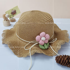 Mũ cói rộng vành cho bé gái 2-6 tuổi đính hoa dễ thương nón bèo vòng đầu 52cm che nắng đi biển Urombaby