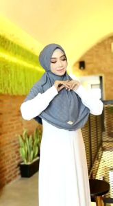 Hijab Bergo Nada Tali Tambang EL Royale: Hijab Cocok Untuk Berbagai Acara