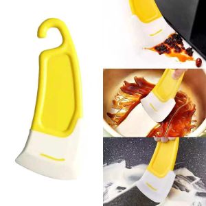 BECORATE Multifunctional Silicone Scraper 15cm x 6cm TPR PP Hook Hole Design for Easy Storage Oil Stain Cleaning Cake Baking Tools Kitchen Utensils - Hanging