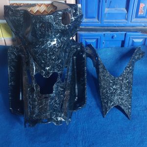 COVER LEGSHILD TENGAH KONTAK DAN COVER BODY ALUS TENGAH SUPRA 125 F1 INJEKSI