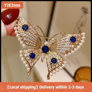【Local shipping】 Fashion Luxury Pearl Rhinestone Butterfly Brooches For Women Clothing Coat Accessries Gifts