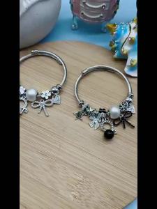 Popular pink bracelet / White / Black kitten pendant clock bracelet fashionable exquisite and simple jewelry