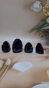KRISTAL SG: Emperor Amethyst Mini Thumb Geode 迷你帝王紫晶镇 E1/E2/E3/E4