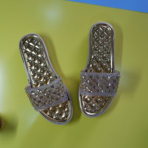 SandSo - 1701 Diamond PTY Sandals Wanita Perempuan Jelly Rubber Karet Empuk Lentur Karet Sendal Slip On Slipper Flip Flop Flipper Flat Sandal Slop Selop Teplek Slide Rumah Kamar Mandi Pantai Kerja Kantor Tapak Anti Air Cewe Cewek Sol Sole Mule Plain Polos