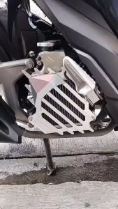 CNC Aluminum Water Tank Cover Radiator Cover for Honda Click 125i/150i Vario 125/150
